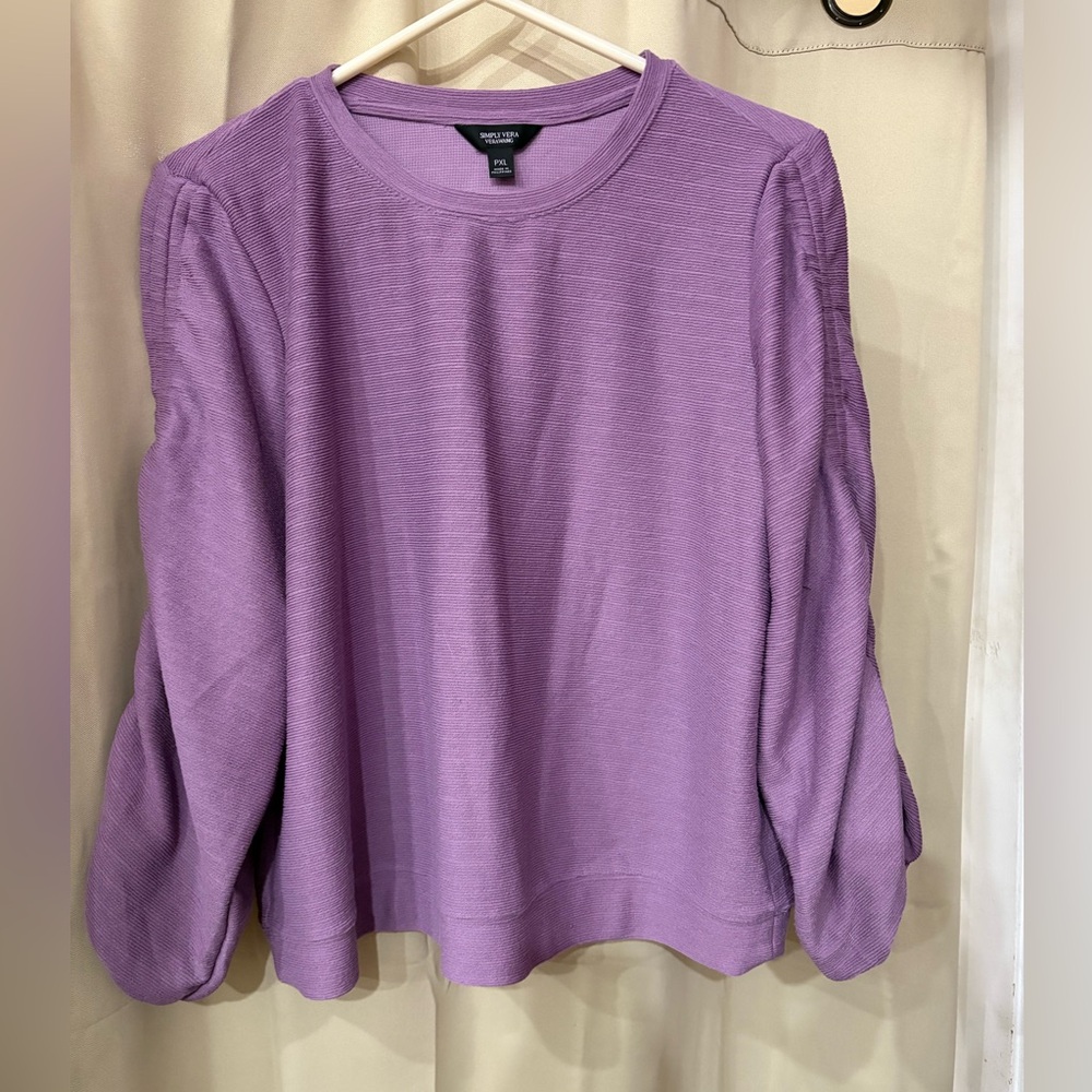 Gently Worn Simply Vera Vera Wang Women’s Shirt